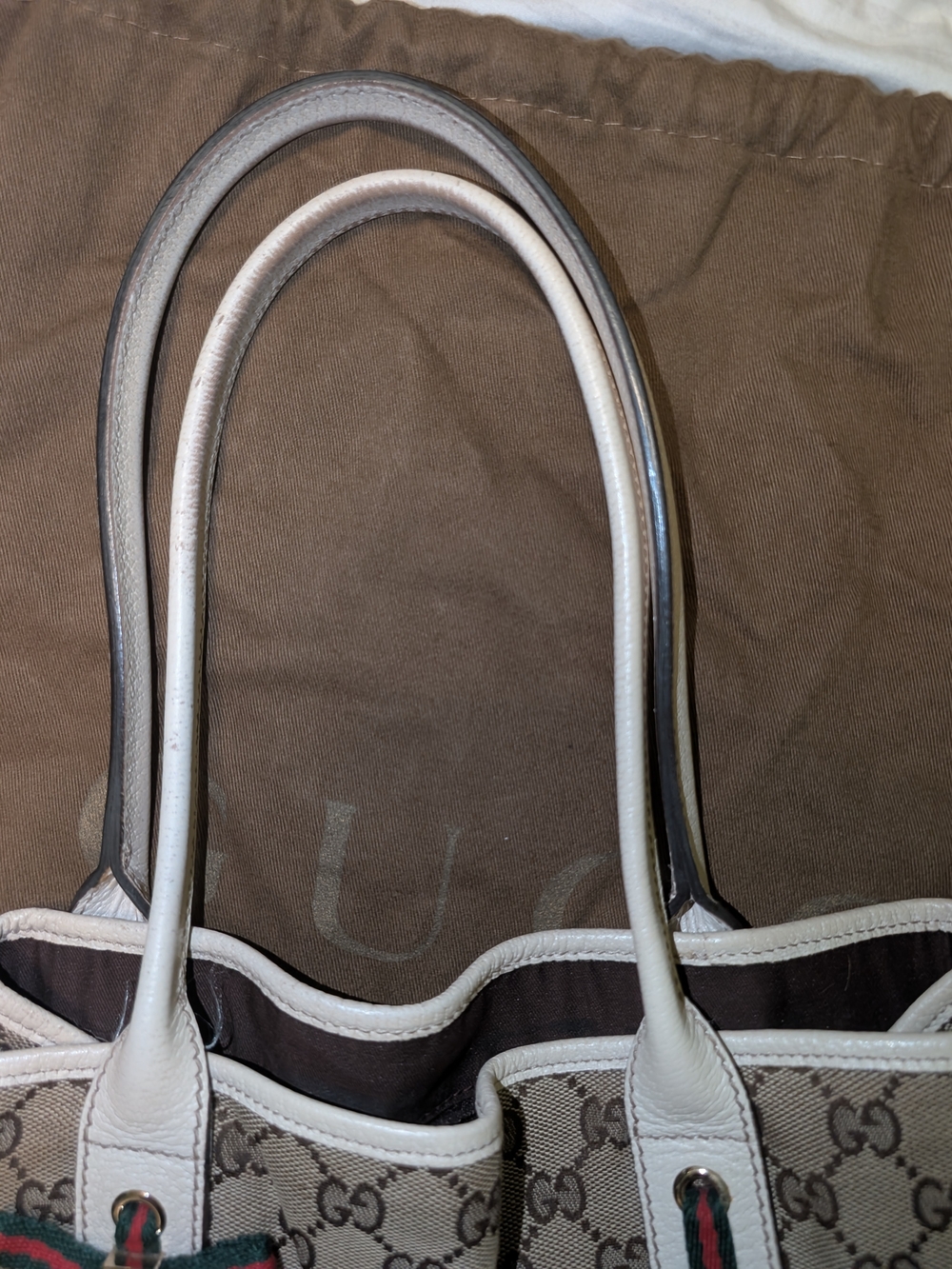 Gucci Bag - Picture 2 of 7
